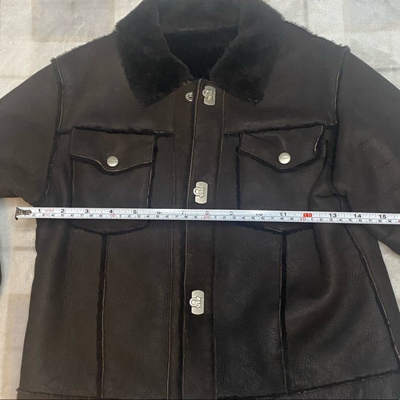Kids Shearling Winter Jacket by Salvatore Ferragamo - Size 6yo - mint condition - Picture 5 of 8